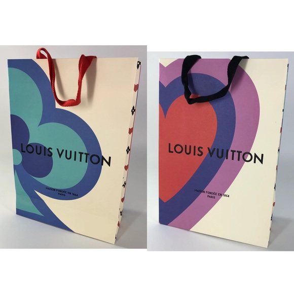 LOUIS VUITTON 2020 Holiday Edition “GAME ON” Gift Bag RARE and HARD TO FIND!